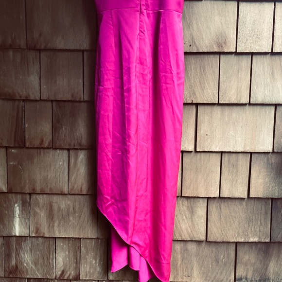 Alex Marie Hazel Halter Neck Sleeveless Draped Asymmetrical Hem Satin Dress 6P - Picture 17 of 17